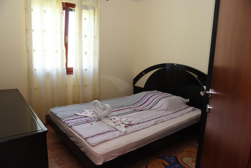 Holiday Home Kucica Na Drvetu Banja Koviljača Екстериор снимка