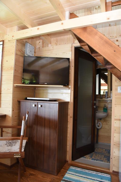 Holiday Home Kucica Na Drvetu Banja Koviljača Екстериор снимка
