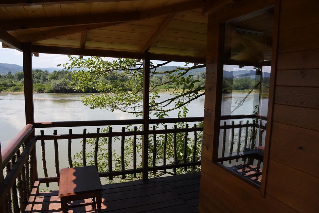 Holiday Home Kucica Na Drvetu Banja Koviljača Екстериор снимка