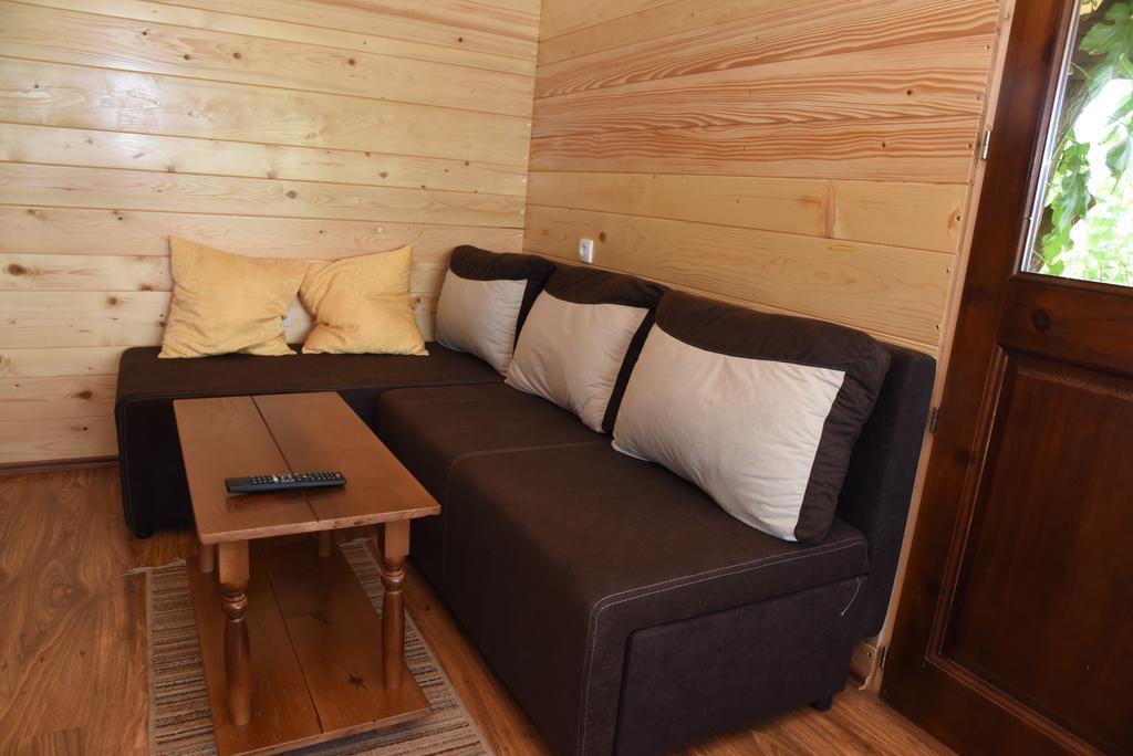 Holiday Home Kucica Na Drvetu Banja Koviljača Екстериор снимка