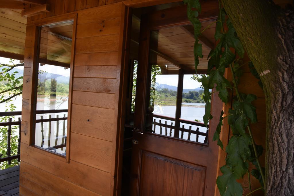 Holiday Home Kucica Na Drvetu Banja Koviljača Екстериор снимка