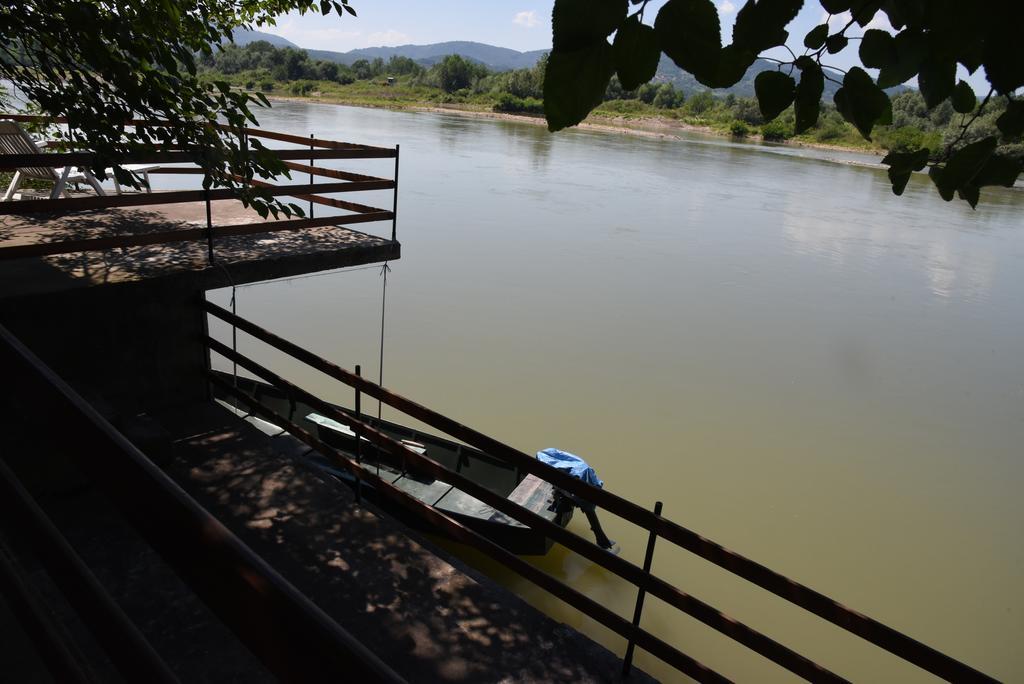 Holiday Home Kucica Na Drvetu Banja Koviljača Екстериор снимка