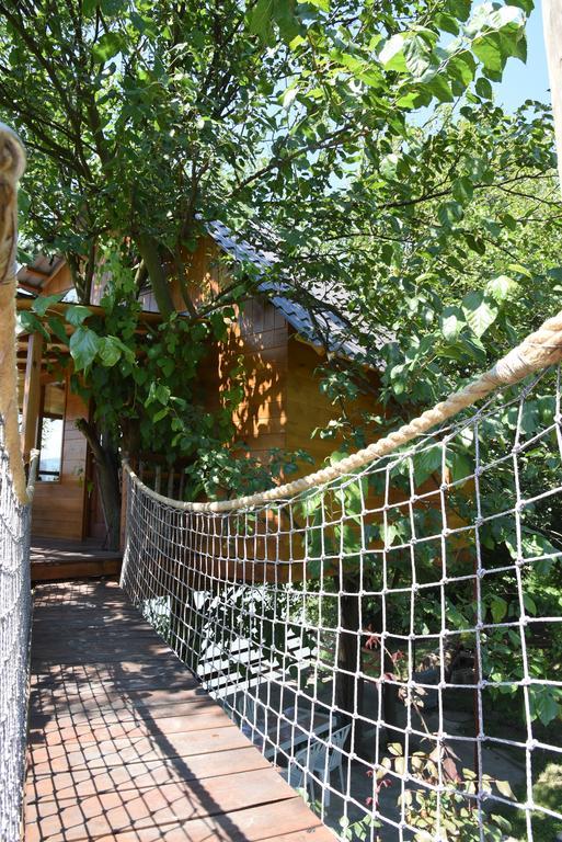 Holiday Home Kucica Na Drvetu Banja Koviljača Екстериор снимка